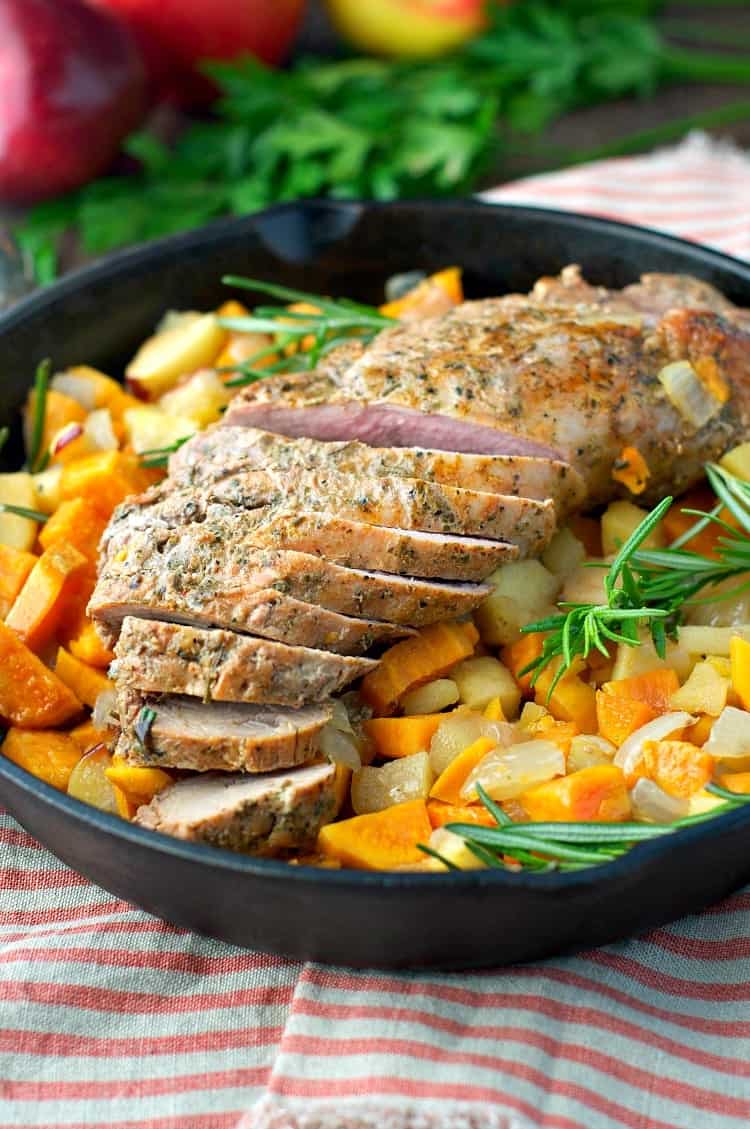 Roasted Pork Loin With Potatoes : One pan roasted pork with sweet ...