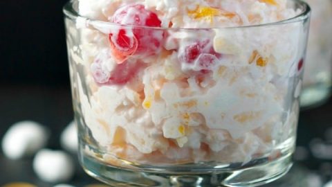 https://www.theseasonedmom.com/wp-content/uploads/2016/12/6-Cup-Ambrosia-Salad-5-480x270.jpg