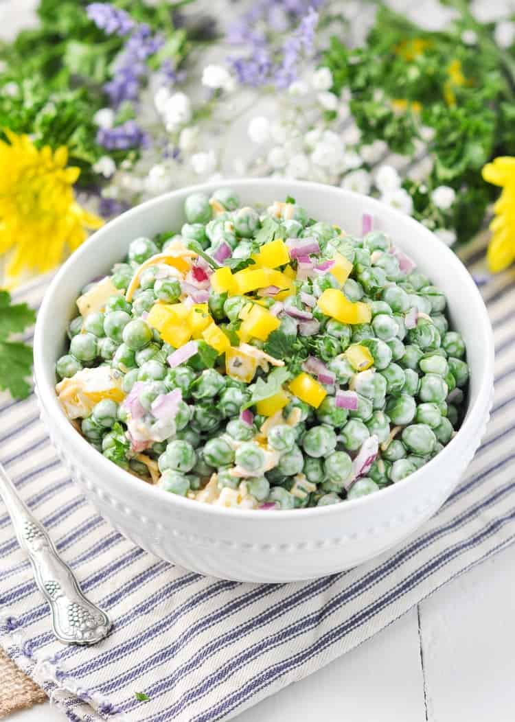 Easy Southern Pea Salad - The Seasoned Mom