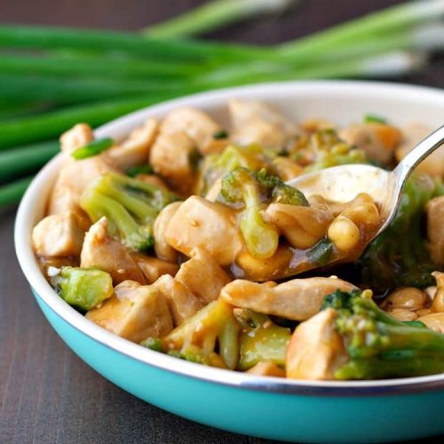 One Skillet Cashew Chicken - The Seasoned Mom