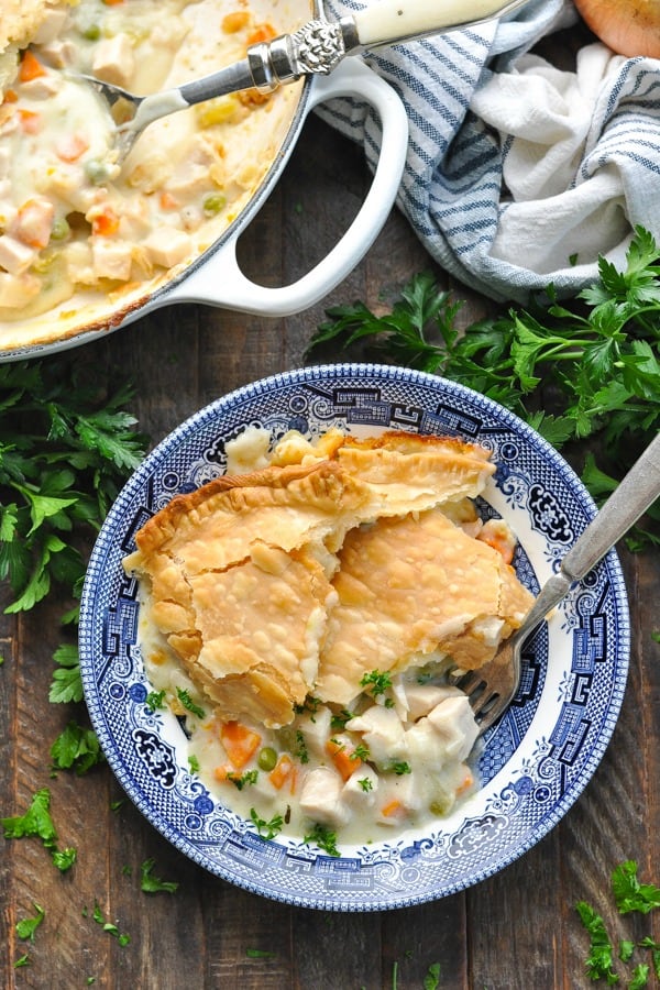 Easy Chicken Pot Pie The Seasoned Mom