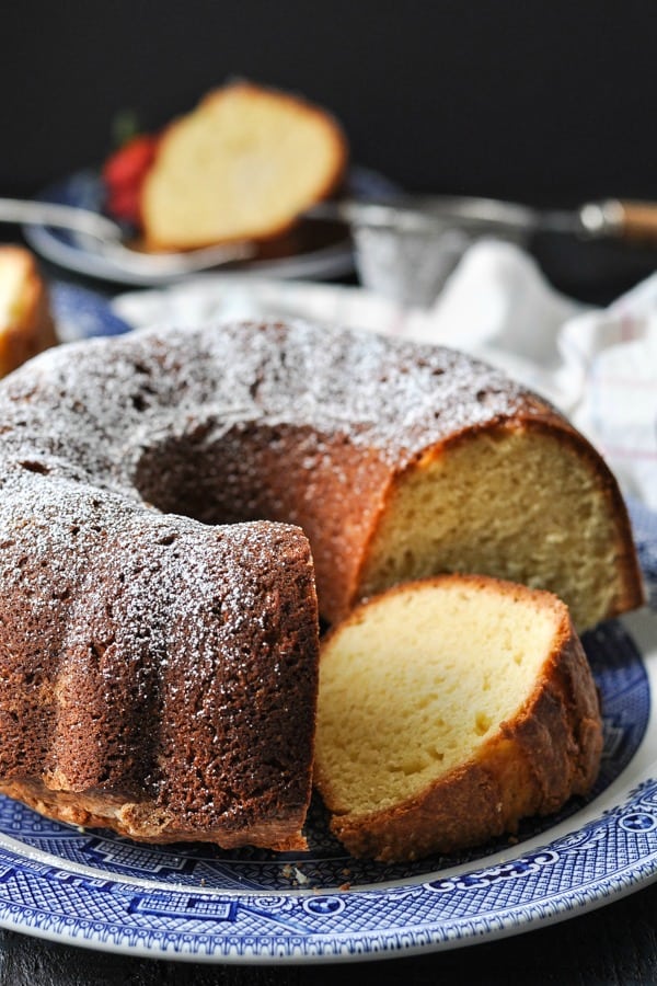 Sour Cream Pound Cake - The Seasoned Mom