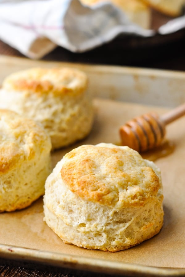 Southern Buttermilk Biscuits - The Seasoned Mom