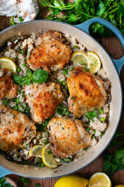 One Pot Chicken and Rice with Garlic and Herbs - The Seasoned Mom