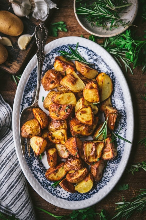 Roasted Whole Baby Potatoes with Rosemary Recipe and Video - Eat Simple Food