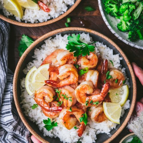 https://www.theseasonedmom.com/wp-content/uploads/2021/12/honey-garlic-shrimp-4-500x500.jpg