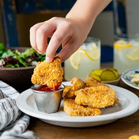 Homemade Chicken Nuggets - Mom On Timeout