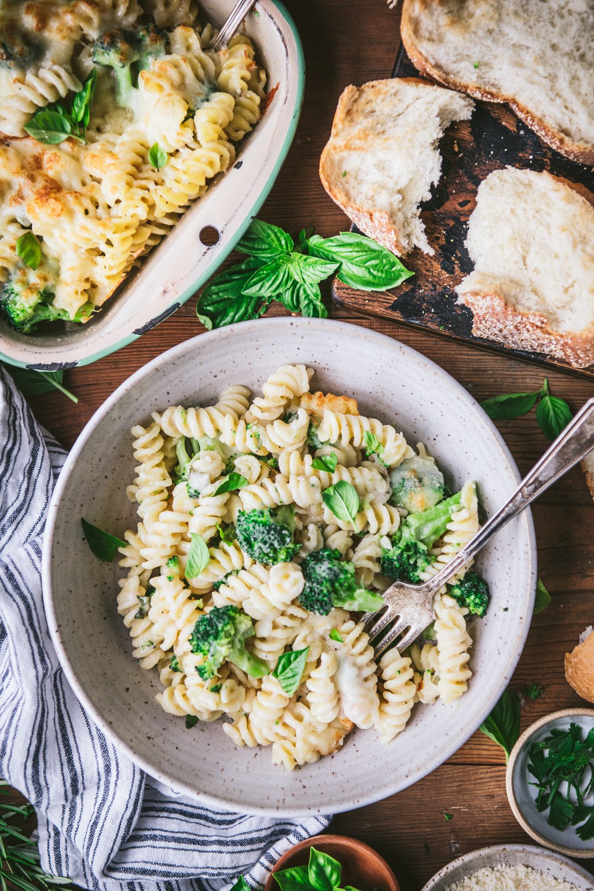 Broccoli and Cheese Alfredo Pasta Bake The Seasoned Mom