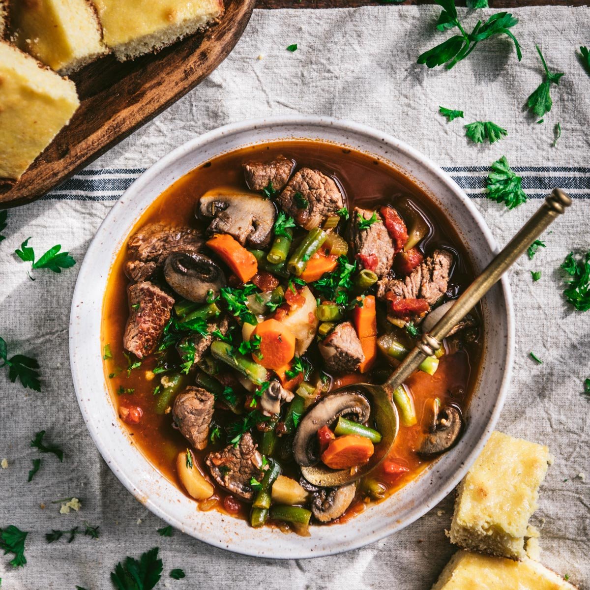 https://www.theseasonedmom.com/wp-content/uploads/2022/10/Vegetable-Beef-Soup-11.jpg