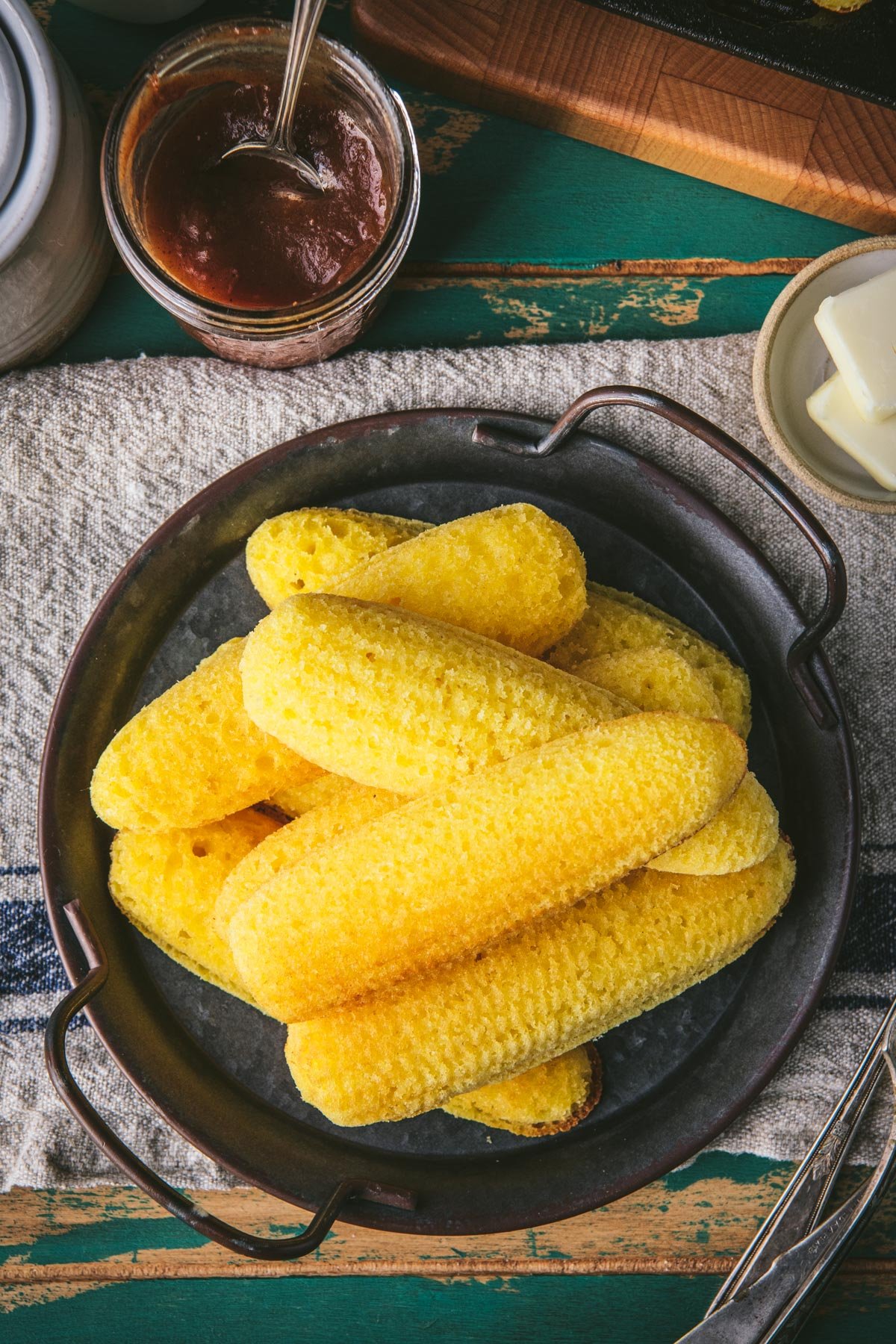Corn Bread Sticks Recipe…This cast iron corn stick pan takes me back in  time. 