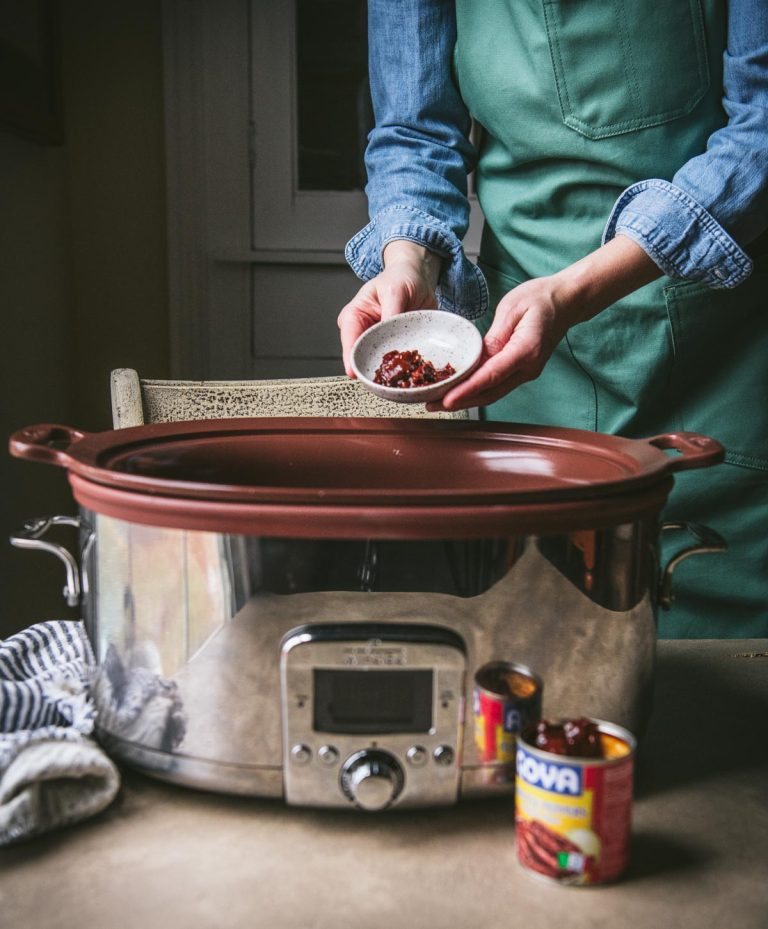 Crock Pot Chipotle Chicken Bowl - The Seasoned Mom